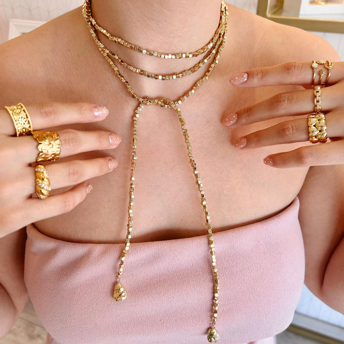 Collares