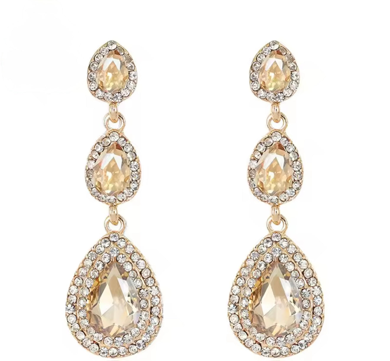 Aretes de noche dorados