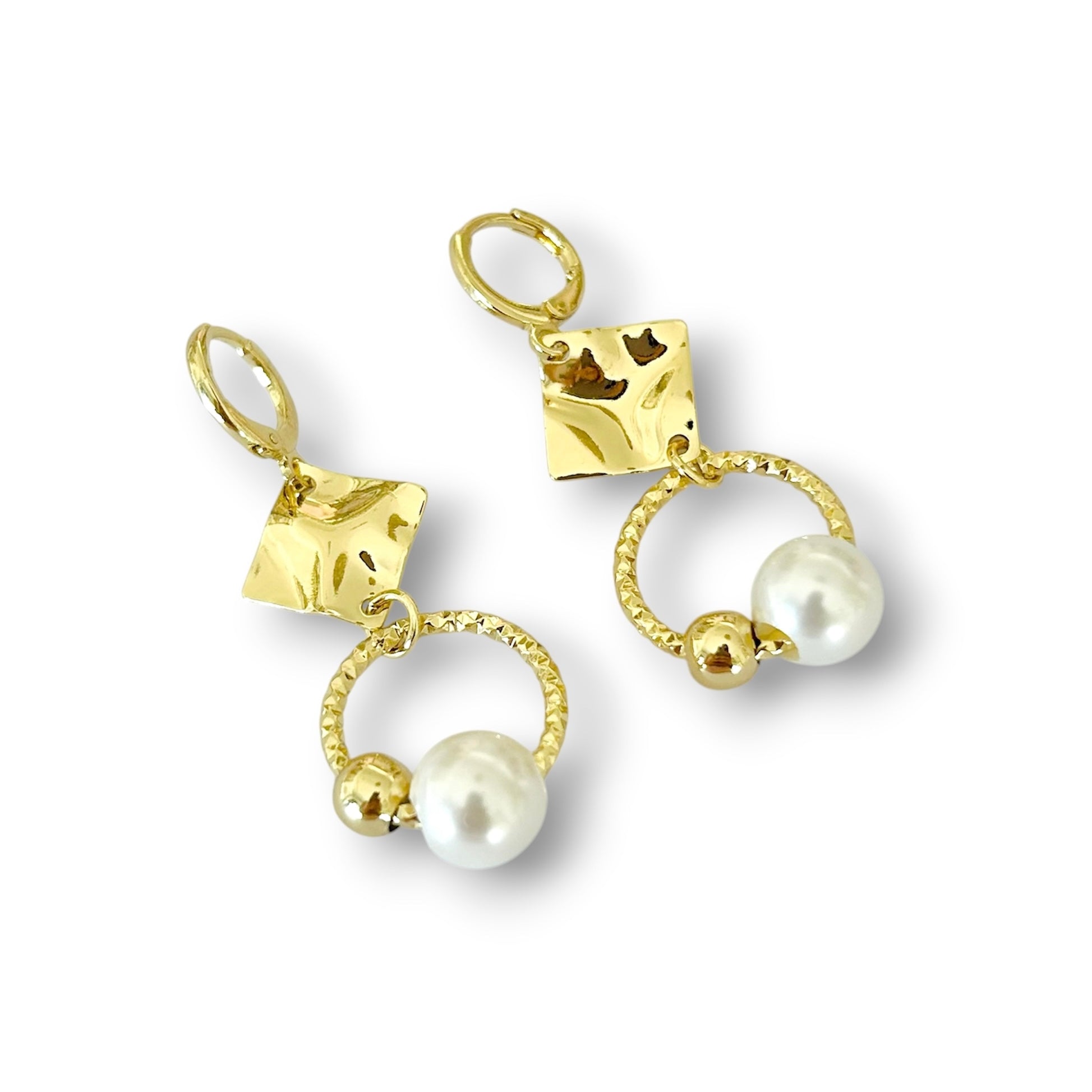 Aretes rombo perla colgante