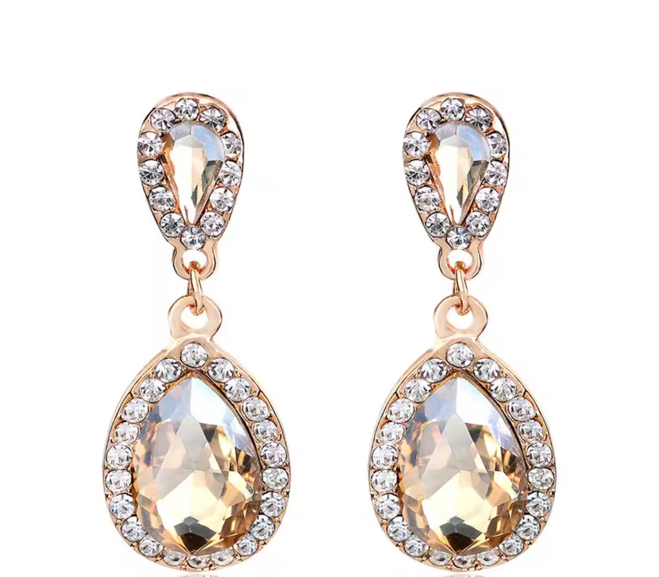 Aretes dorados