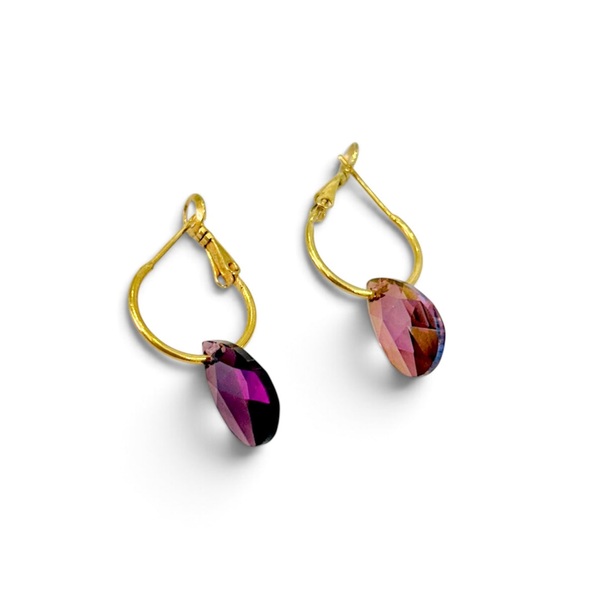 Aretes SW morado