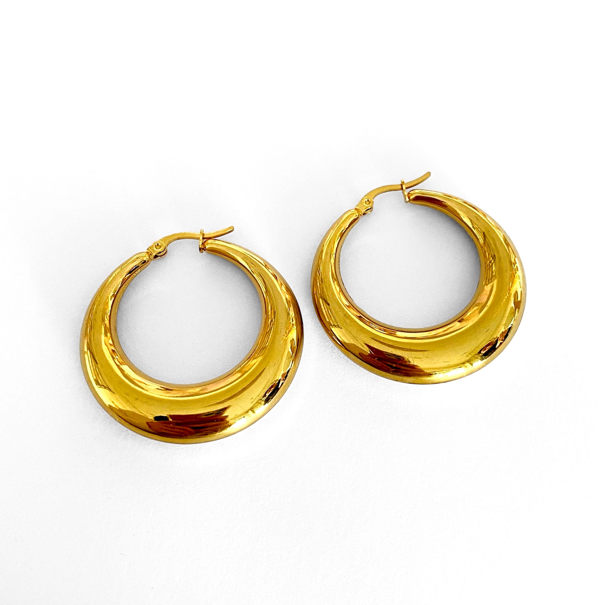 Hoops doradas grandes