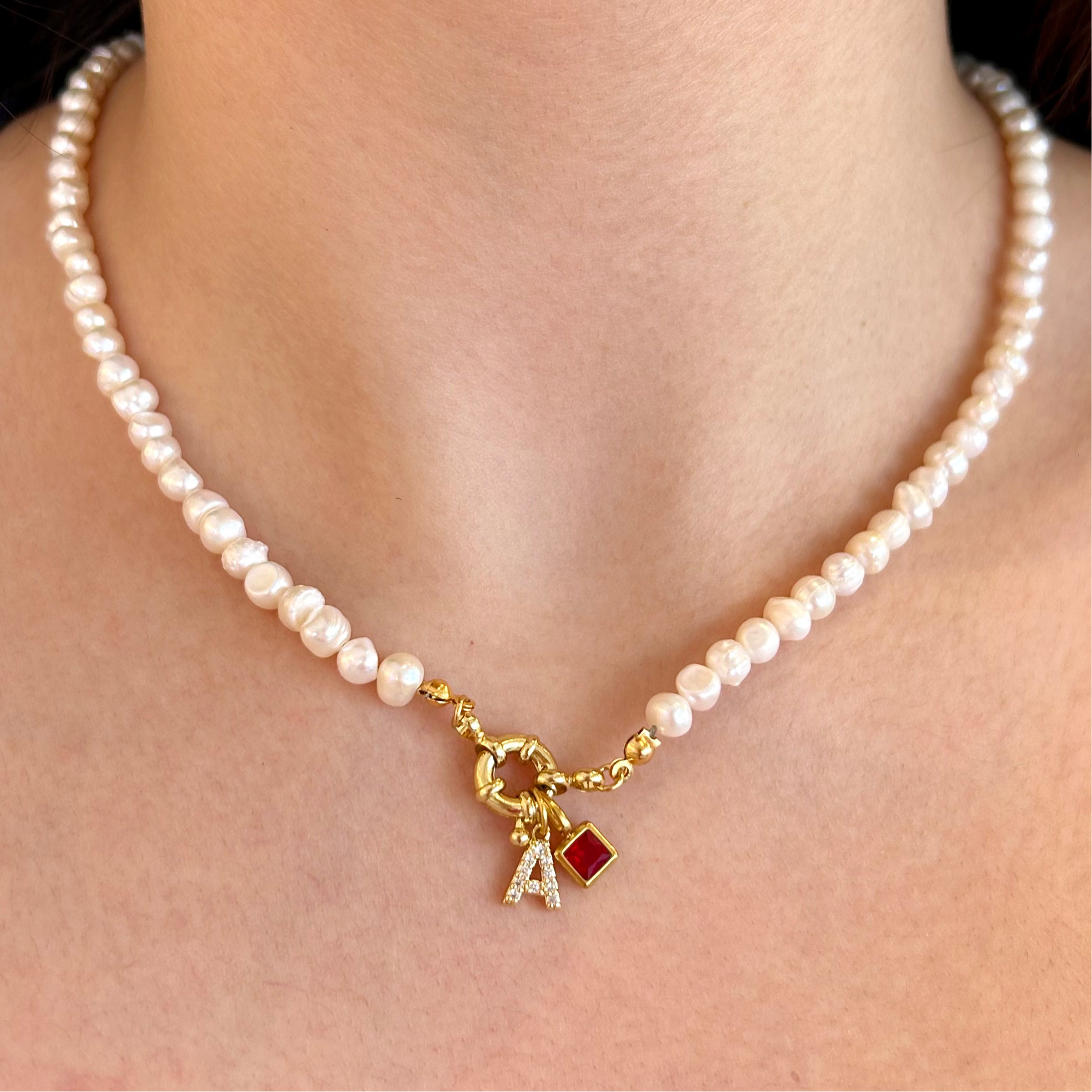 Sorelle Pearl + Initial