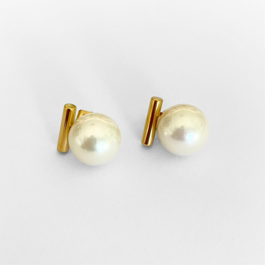 Aretes perla barra dorada