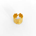 Anillo flores dorado grueso