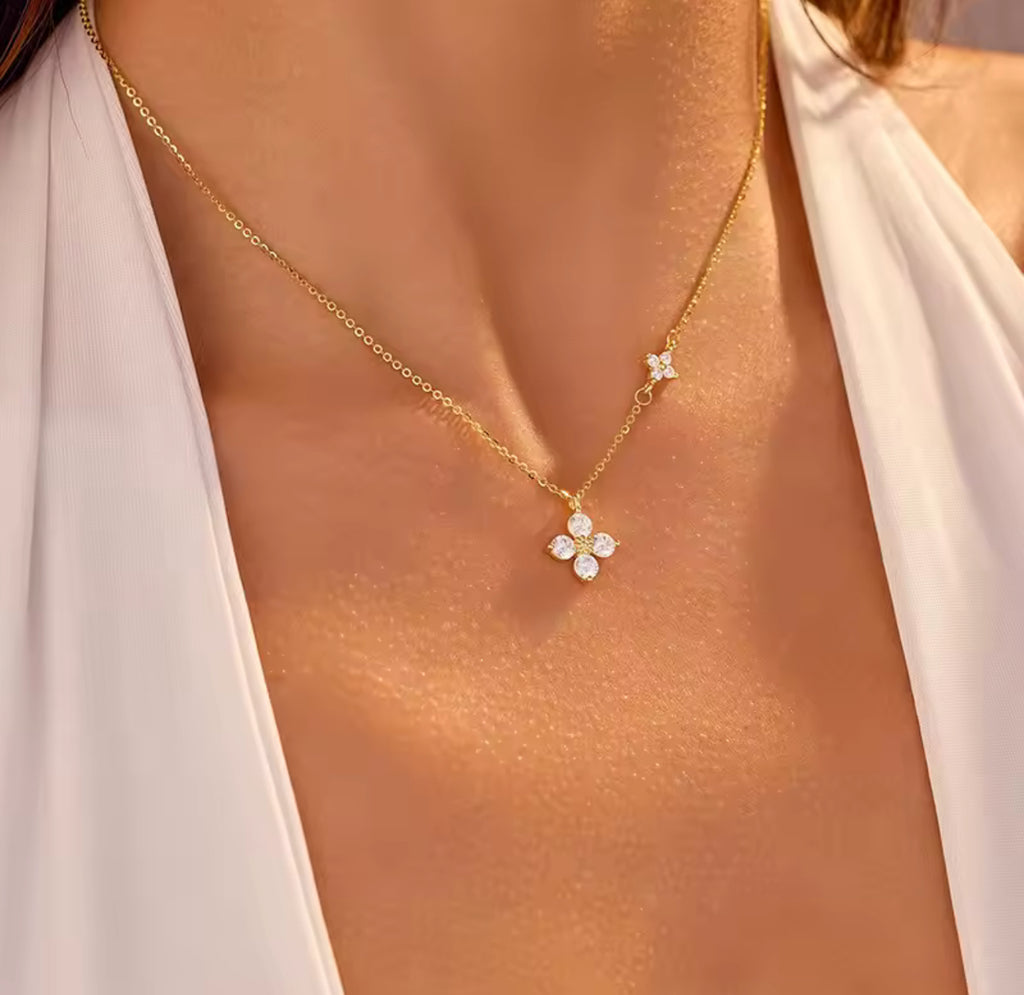 Caroline Gold