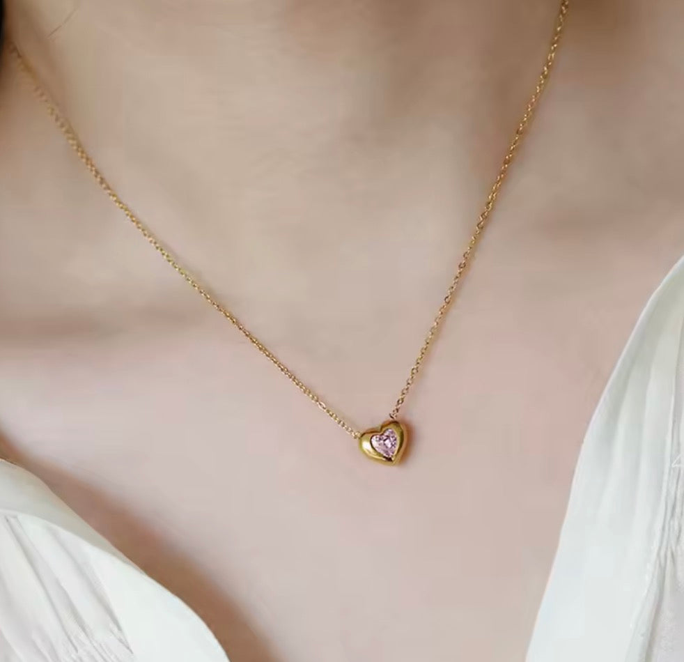 Sorella Heart Necklace