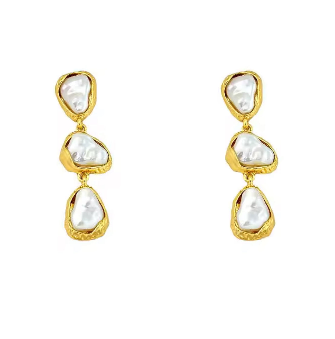Aretes perla triple
