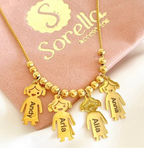 Cadena con niños personalizados