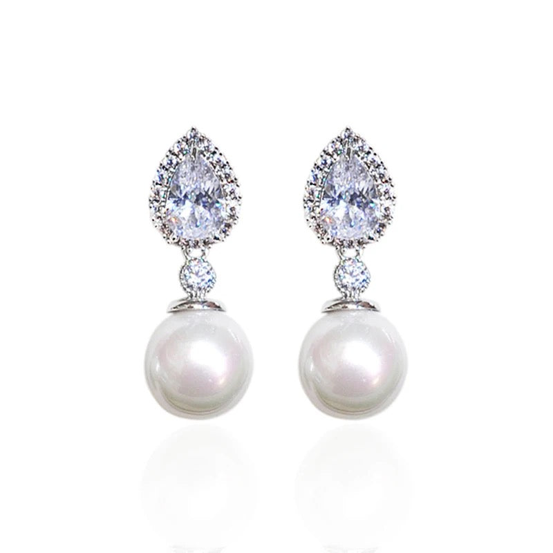 Letizia Pearl Earrings