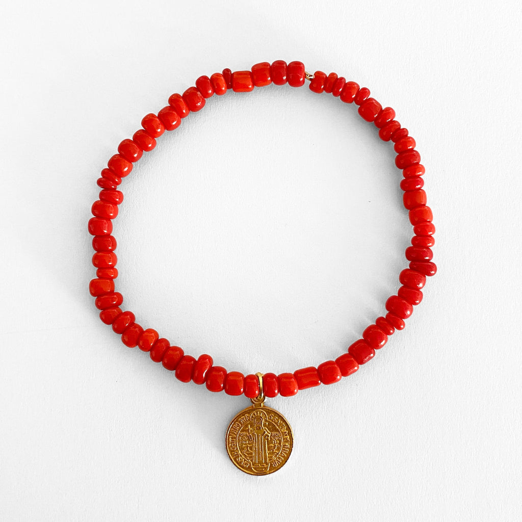 Pulsera roja San Benito